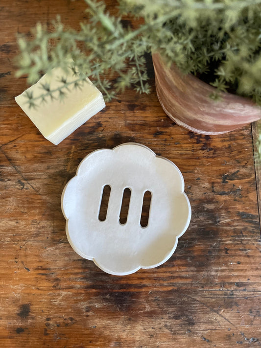 Handmade Scalloped Edge Self Draining Soap Dish In Matte White